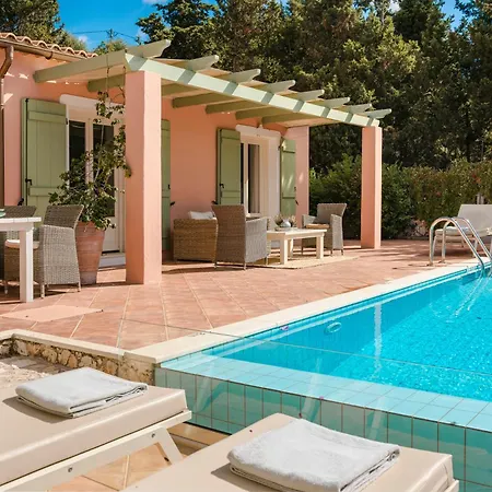 Rosepetra Villa
